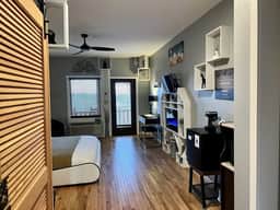 #110 LODGE Room - The Zen