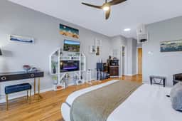 #110 LODGE Room - The Zen