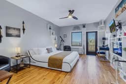 #110 LODGE Room - The Zen