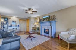 #205 LODGE Room - Presidential Suite