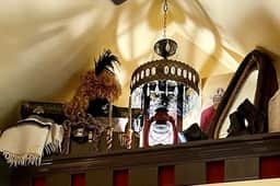 #208 LODGE Room - Empty Arms Parlor