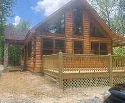 Happy Mountain Cabin