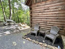 Cabin #1 - Fantasy Hideaway