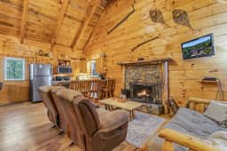 Cabin #3 - Honey Pot