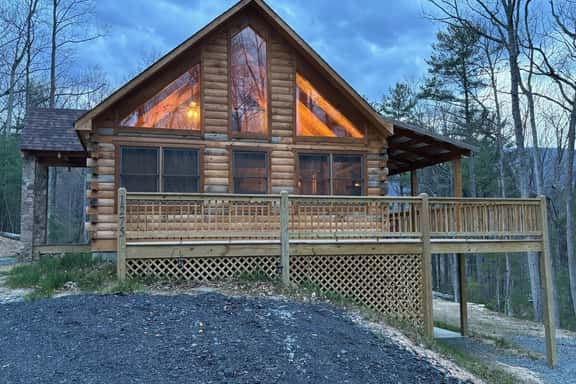 Happy Mountain Cabin - Image 1