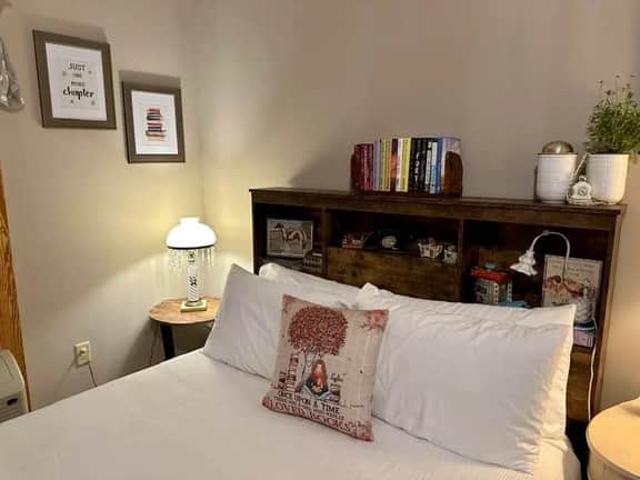 #103 LODGE Room - Once Upon a Time