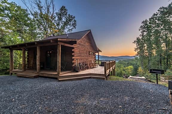 Mountain View Hideaway
