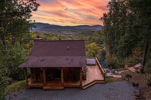 Mountain View Hideaway