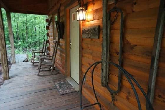 Cabin #7 - Snuggle Den